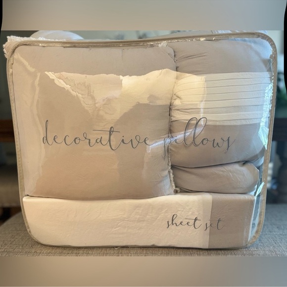 🎉LAST PIECE🎉DREAM STORIES 10Pc Extra Soft Solid Comforter Set - Picture 12 of 12